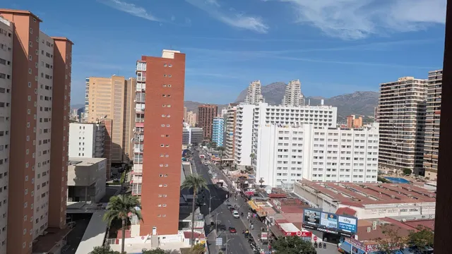 Apartamento con vistas, parking y piscina a un paso de la playa de Levante Benidorm! www.euroloix.com — 17