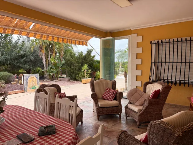 BONITO CHALET PARA VIVIR — 12