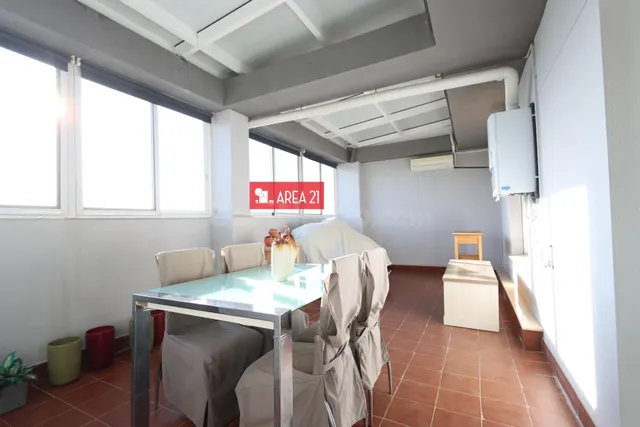 ÁTICO DUPLEX CON DOS TERRAZAS( en SALON y en BUHARDILLA), GA - foto 4