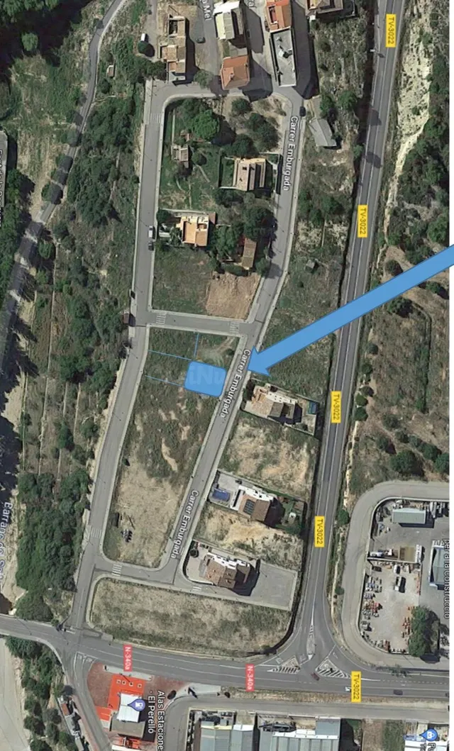 Parcela urbanizable de 420 m2 cerca del pueblo y a 6 km de l - foto 5
