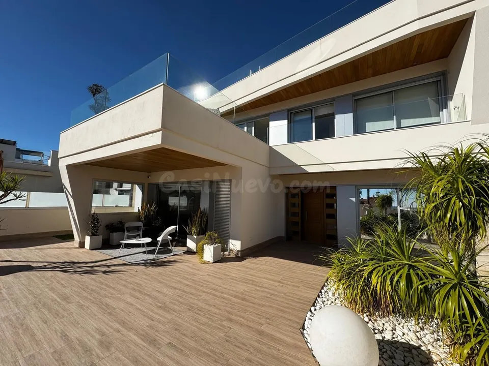 Villa 4 habitaciones 349m² en venta - Campoamor