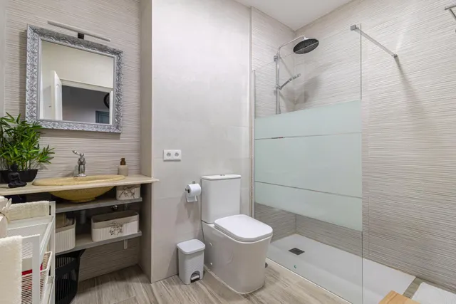ENCANTADORA CASA EN PLENO CENTRO DE CHICLANA DE LA FRONTERA — 11