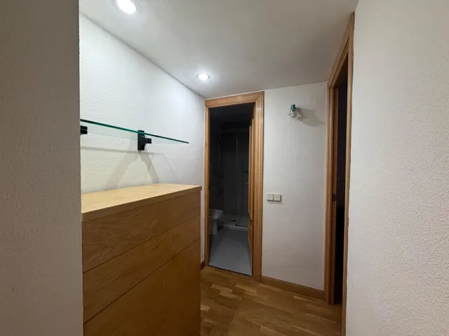 URBAMAR ALQUILA: Luminosa vivienda totalmente amueblada junto al Metro Antonio Machado — 7