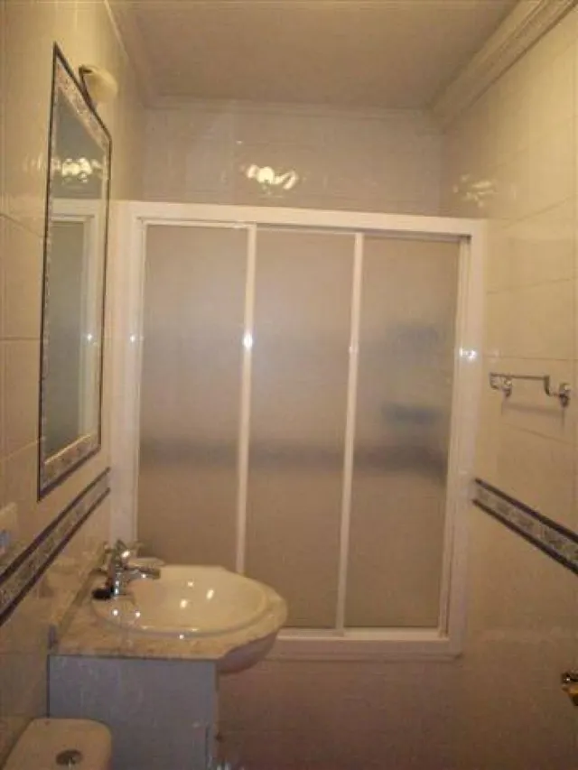 Urbis te ofrece un piso en venta en Peñaranda. — 2
