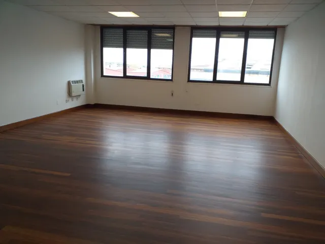 ESTUPENDA OFICINA EN VENTA CAZOÑA ALISAL — 4