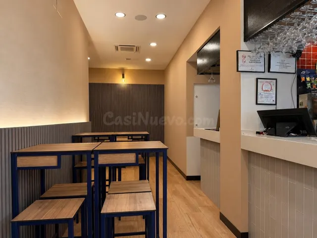 Restaurante en traspaso en zona Montecarmelo - foto 4