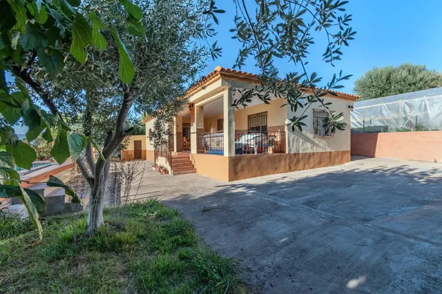 Casa con piscina — 29
