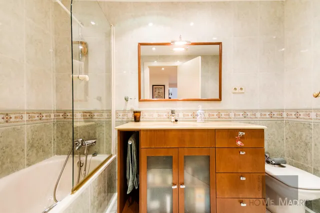 ESTUDIO HOME MADRID OFRECE gestiona la venta de la NUDA PROPIEDAD, fabuloso piso de 197 m2, en el distrito de Moncloa-Aravaca. — 29