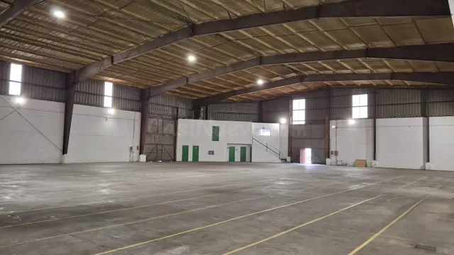 NAVE ÚNICA. Polígono Industrial Aguilar. Impresionante nave 