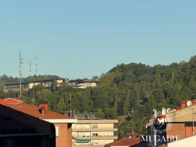 BONITO PISO CON DOS BAÑOS , DOS TERRAZAS Y TRASTERO EN URIBARRI — 37