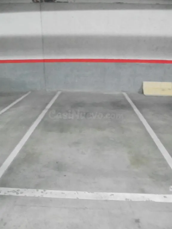 PLAZA DE GARAJE PARA COCHE GRANDE Y MOTO!!! - foto 5
