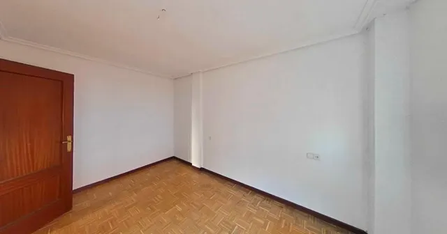 ESTUPENDO PISO EN TROBAJO DEL CAMINO — 8