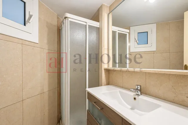 Ático esquinero con terraza de 125m2 y vistas panorámicas a toda Barcelona en sant antoni — 29