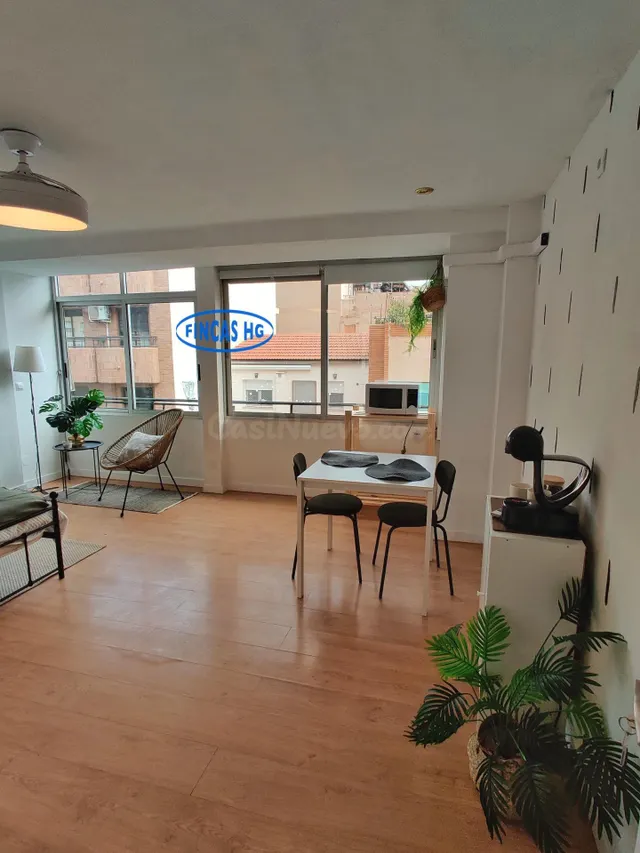 Vivienda reformada en San Blas – Santo Domingo, a un paso de - foto 2