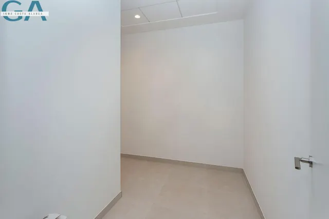 VILLA DE OBRA NUEVA EN HONDON DE LAS NIEVES — 29