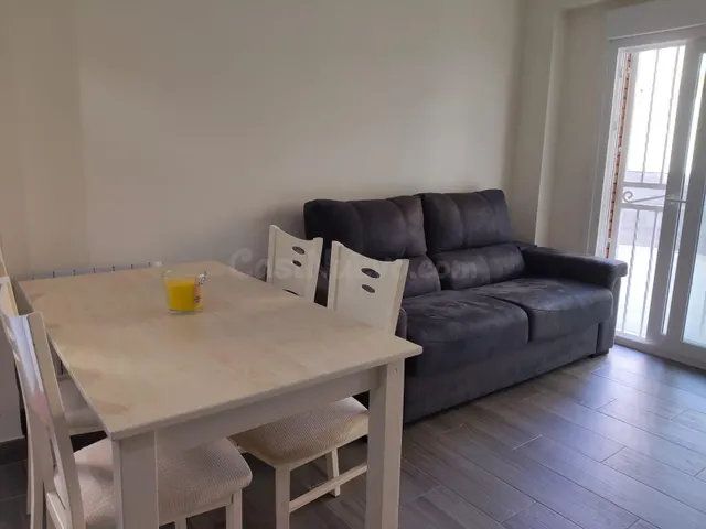 Acogedor Apartamento en Playa de Gandia - Ideal para Disfrut - foto 2