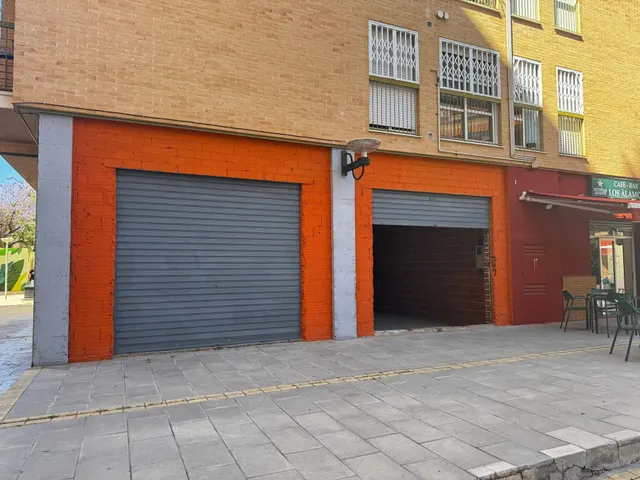 LOCAL COMERCIAL EN VENTA — 11