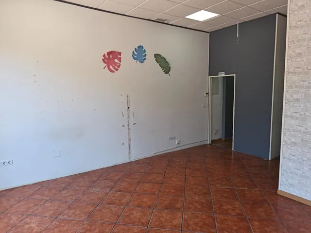 EN EXCLUSIVA LOCAL EN VENTA EN AVENIDA MOLIERE, MALAGA — 7