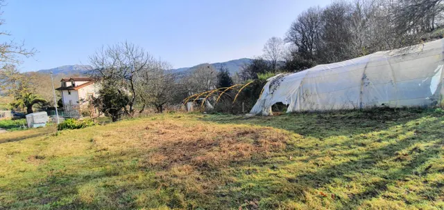 Casa y terreno de 3.000 m2. — 47