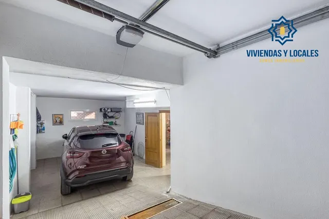 VIVIENDA con encanto en PALACIO DE DEPORTES — 35