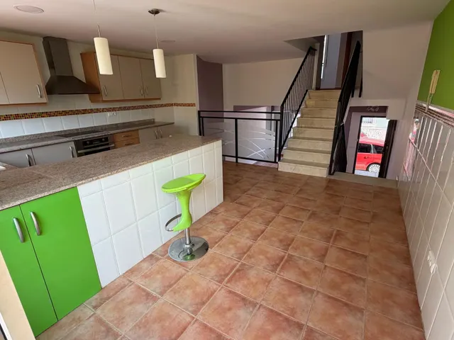 Adosado a la venta en Favara. — 10