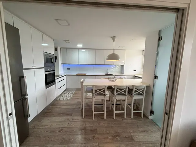 MAGNIFICO PISO EN ZONA GUARDIA CIVIL DE VALENCIA — 12