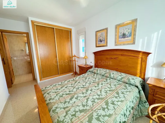 Apartamento 3 habitaciones 110m² en alquiler - 1a linea