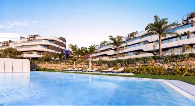 124 viviendas de 2 y 3 dormitorios, áticos y bajos con jardín en Estepona — 8