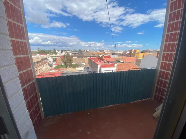 Piso céntrico en Los Dolores de Cartagena - foto 4