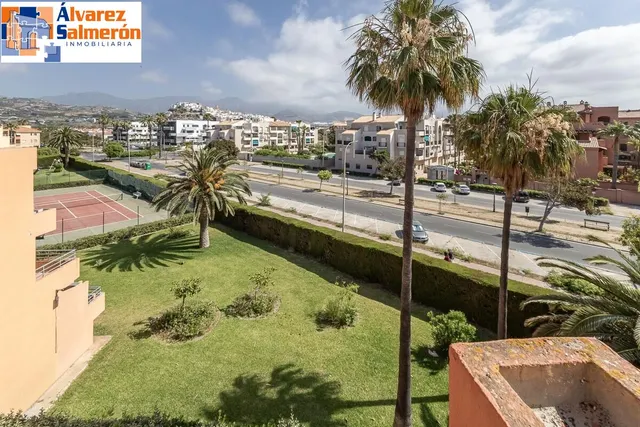 Piso en Jardines del Mar, Salobreña. — 28