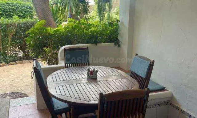 Planta baja de 2 habitaciones con terraza en complejo con pi - foto 3
