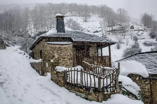 UNA CASA CON ALMA EN PLENA NATURALEZA DEL VALLE DE COMPLUDO — 2