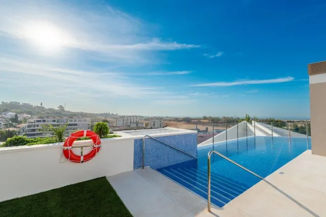 Apartamento 3 habitaciones 90m² en venta - Aloha — 28