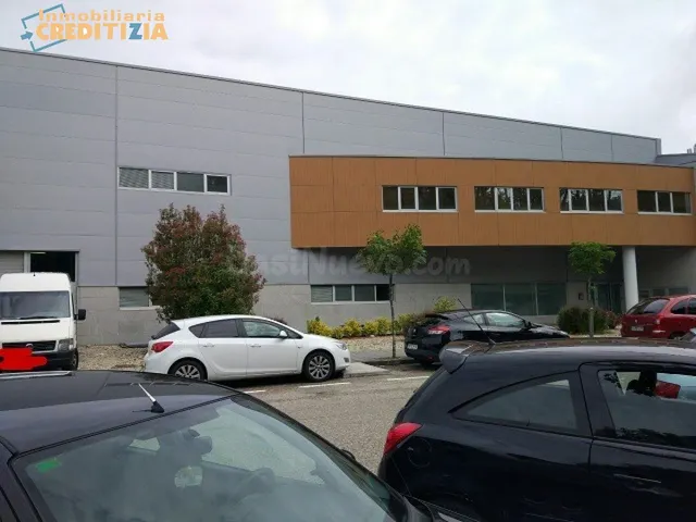 NAVE INDUSTRIAL