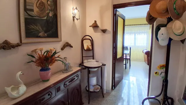 CASA CON TERRENO RÚSTICO VENTA ALMENARA DE TORMES. Urbis te ofrece una casa con terreno rústico en venta en Almenara de Tormes, Salamanca. — 31