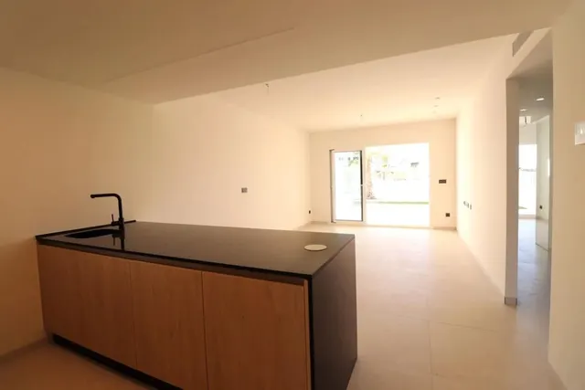 Apartamento 2 habitaciones 88m² en venta - Urbanizaciones — 7