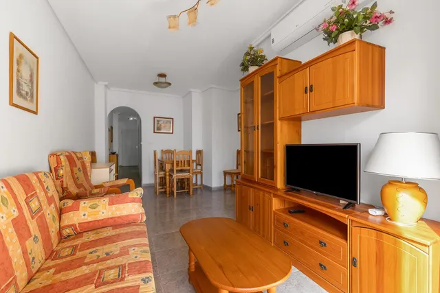 Oportunidad junto a la playa de los Locos, 2 dormitorios piscina y garaje — 4