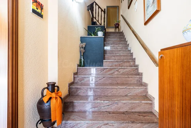 CASA A LA VENTA EN SABADELL NORTE JUNTO PLZ ESPAÑA - foto 5