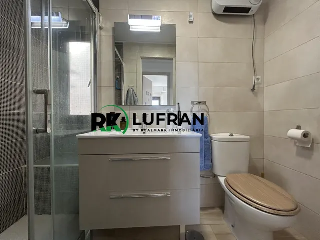 Piso en venta en Alicante. — 18