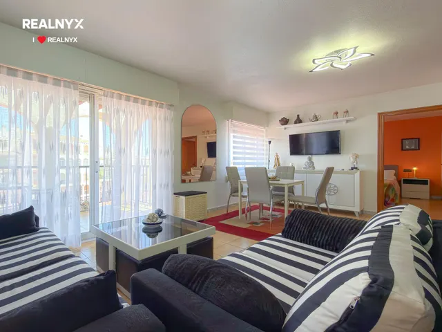 La Veleta! Exclusivo ático reformado con encanto + Amplia terraza con vistas maravillosas al mar (200 m de la playa) — 7