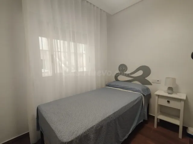 Apartamento reformado en segunda linea de playa  con vistas al mar en Guardamar del Segura — 21