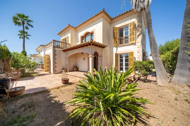 Chalet independiente con piscina privada en Son Verí Nou — 8