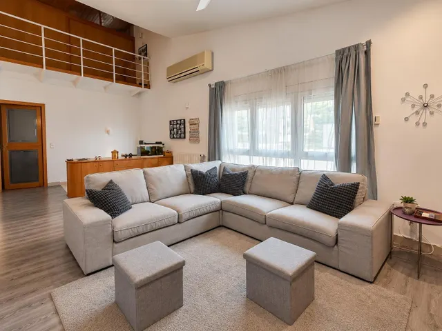 Vivienda esquinera con garaje — 4