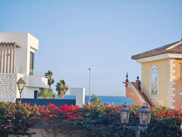 ALQUILER DE TEMPORADA VILLA EN UNA SOLA PLANTA 4 DORMITORIOS - foto 2