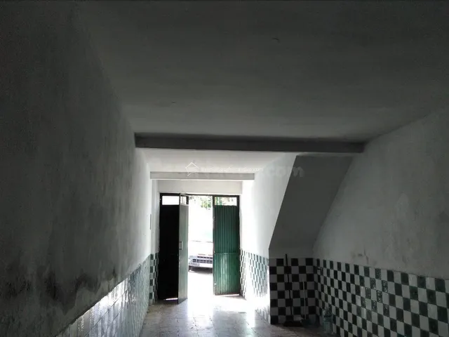 EXCELENTE GARAJE PARA 3 COCHES EN PLAZA DE iTALIA(CÁCERES) — 5
