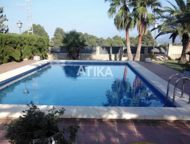 Chalet con piscina ubicado cerca del casco urbano en Ontinyent — 16