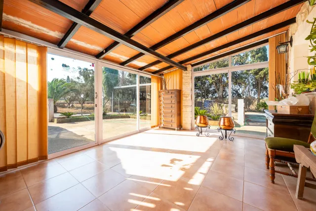 ESPECTACULAR FINCA RÚSTICA CON MOLINO EN MURO — 26