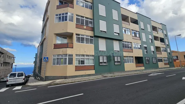 VENTA LOCAL EN SANTA CRUZ DE TENERIFE. - foto 2