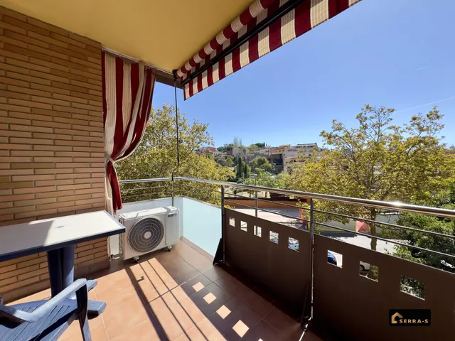 LUMINOSO PISO CON TERRAZA JUNTO AL PARQUE DE FRANCESC MACIÀ  - foto 4