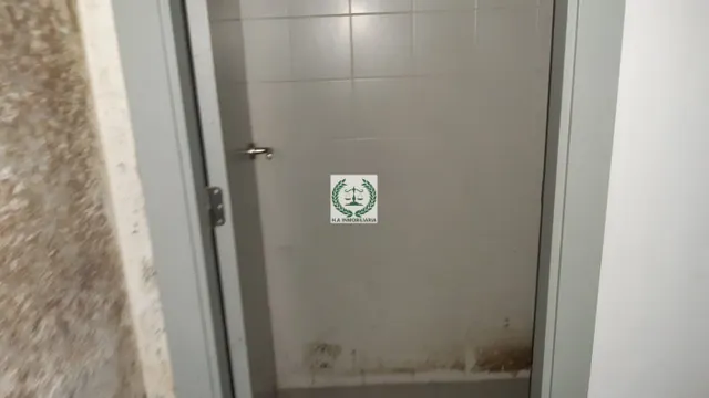 SE VENDE LOCAL COMERCIAL EN EL VELLÓN — 10